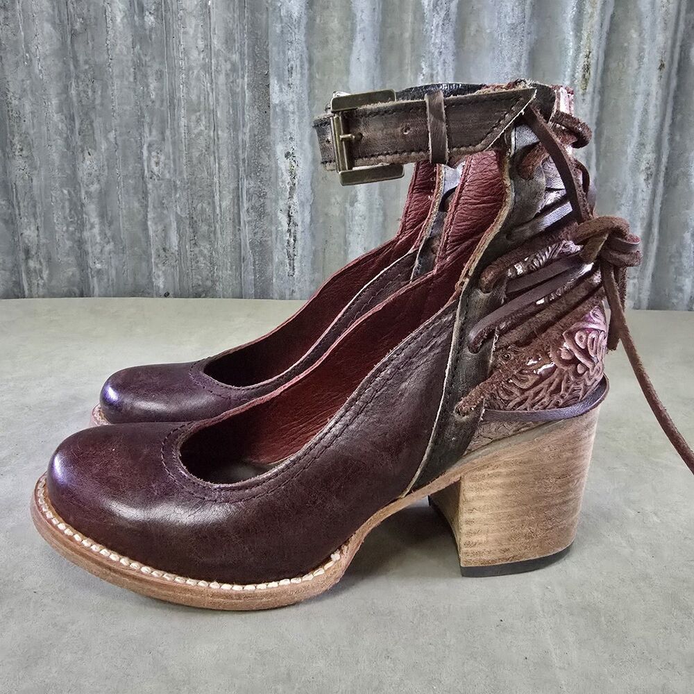 Freebird by Steven Burdgundy Tooled Leather Ankle Shoes Womens Sz 6 Raeanne